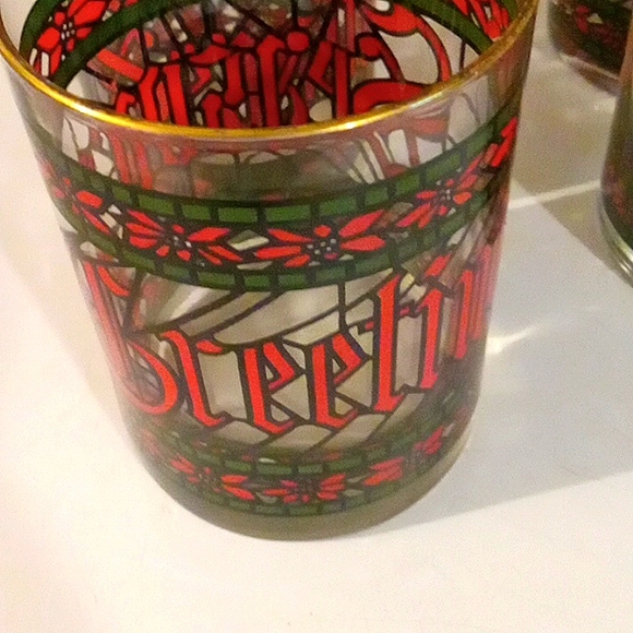 Vintage Festive Red and Green Glass 4pc Set - Picture 4 of 4